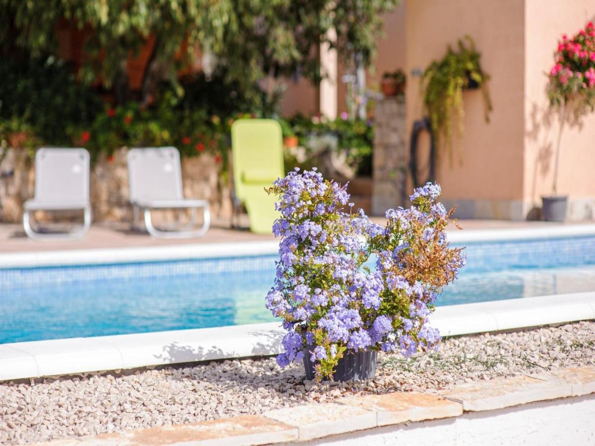 Holiday Home Rokoko Sibenik Exterior photo
